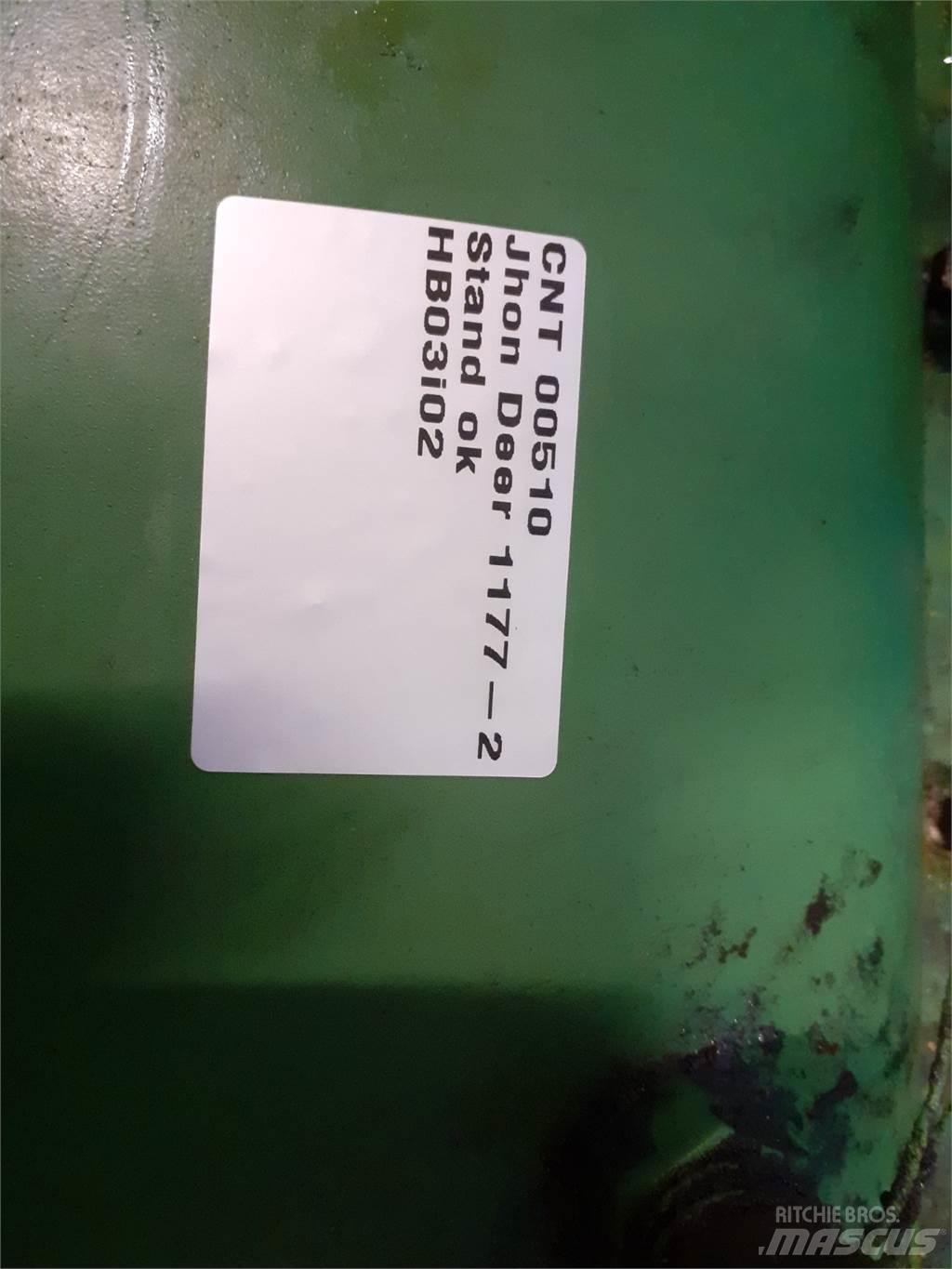 John Deere 1177 傳動裝置