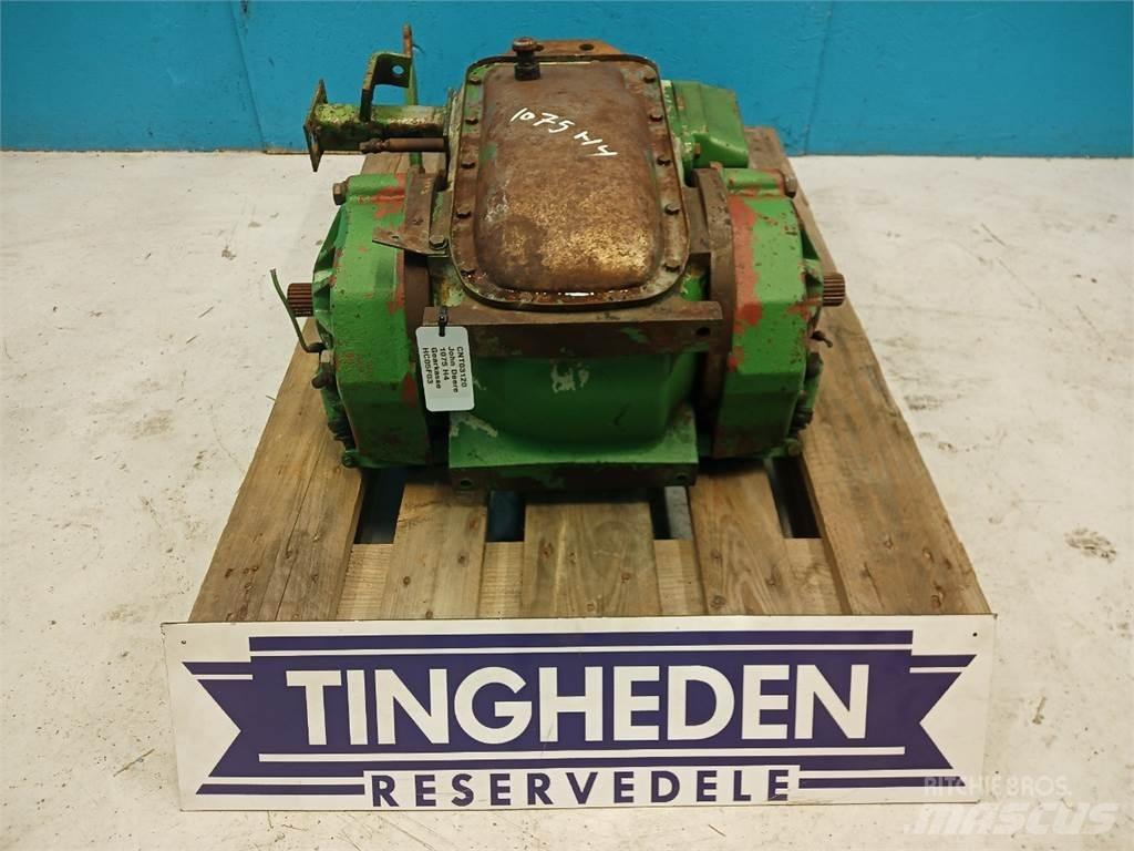 John Deere 1177 傳動裝置