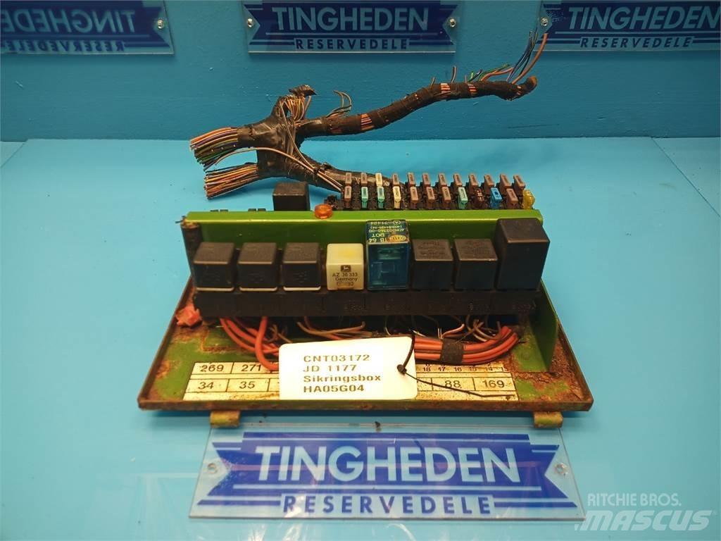 John Deere 1177 電子設備