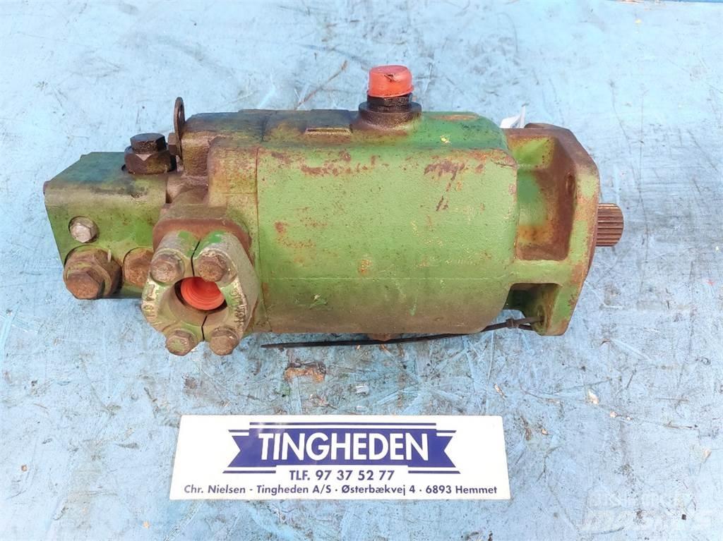 John Deere 1177 油壓