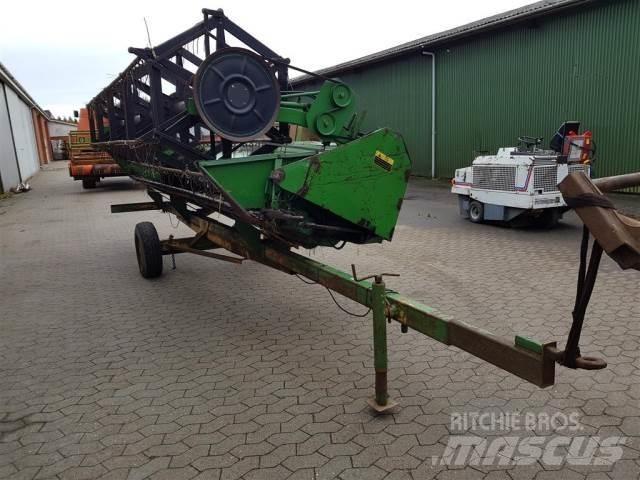John Deere 16 聯合收穫機配件