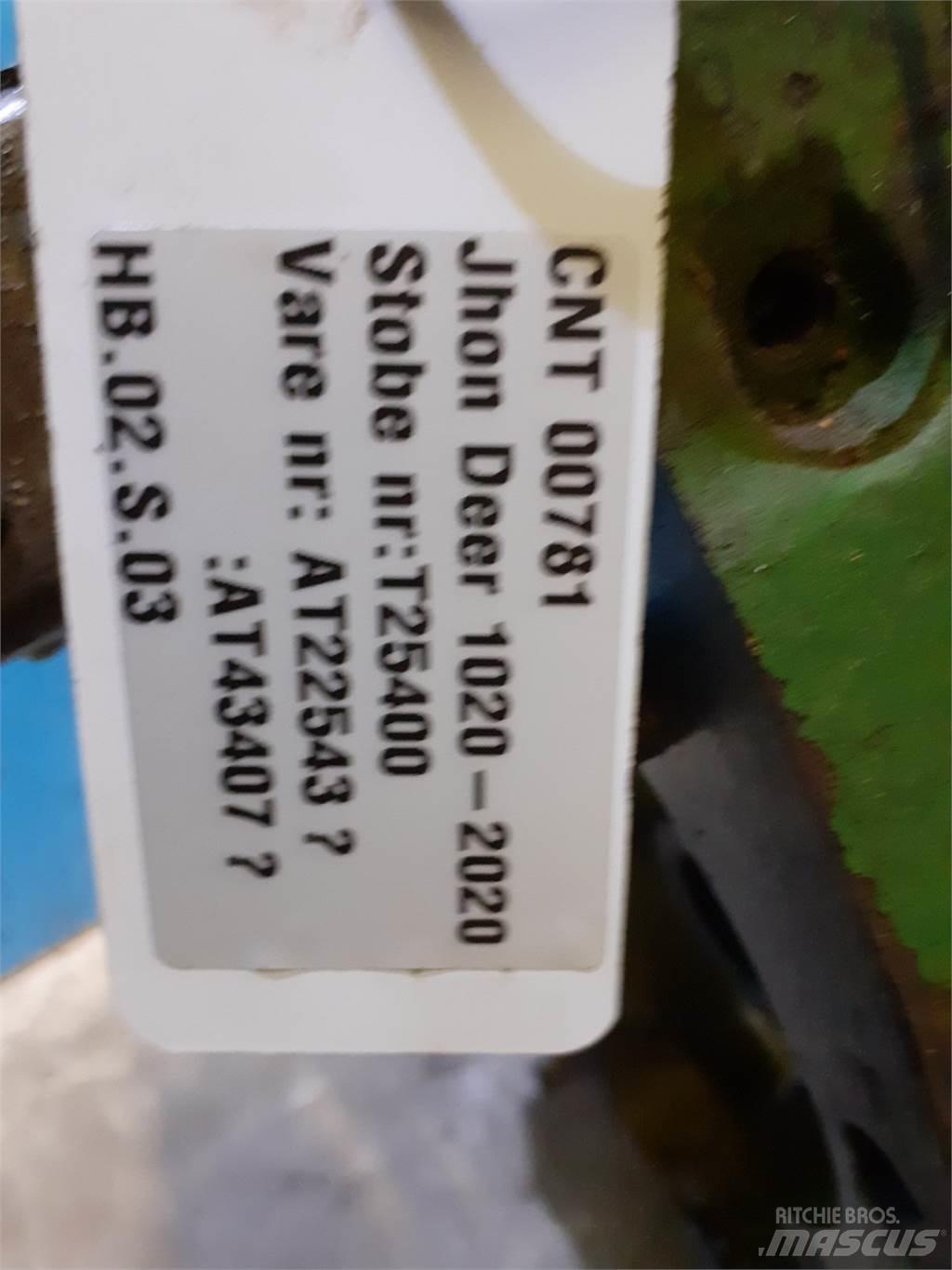 John Deere 2020 傳動裝置