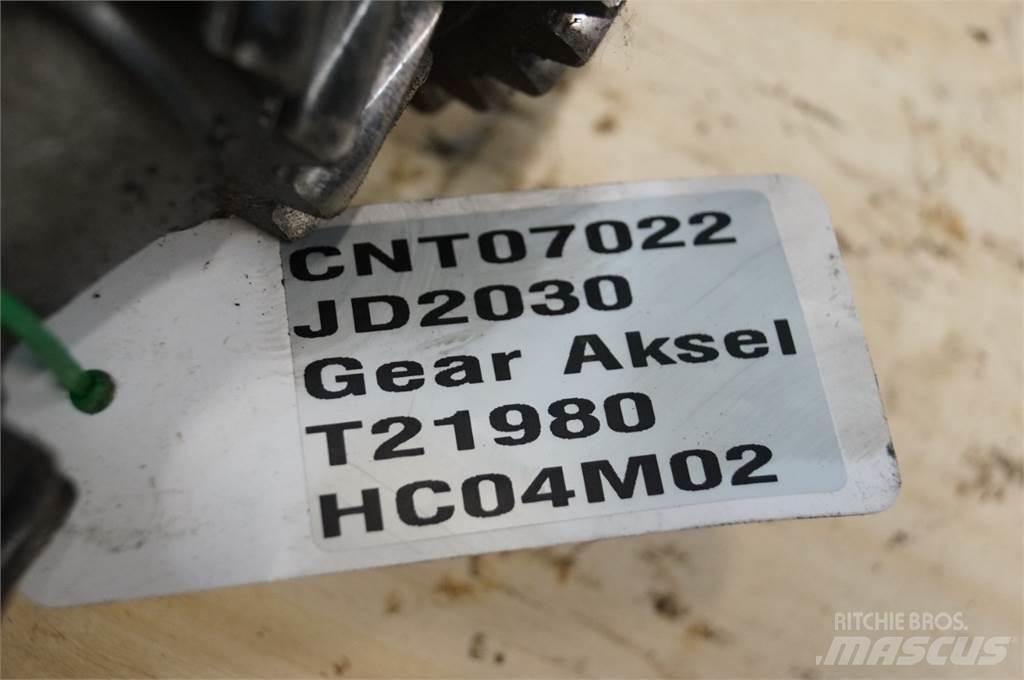 John Deere 2030 傳動裝置