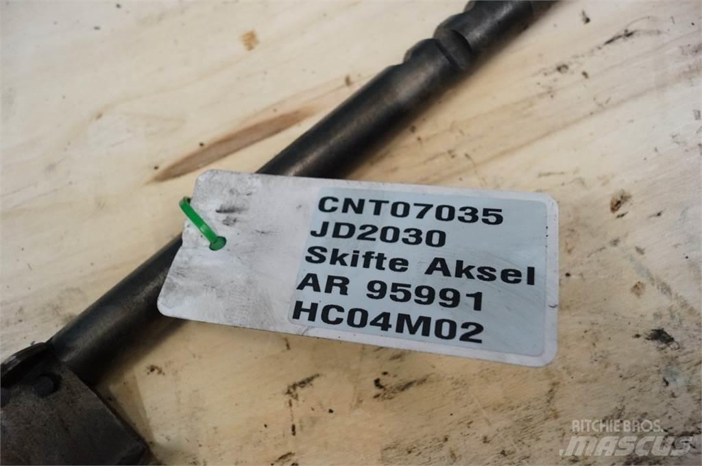John Deere 2030 傳動裝置
