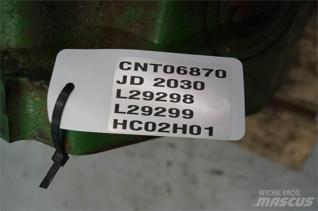 John Deere 2030 傳動裝置