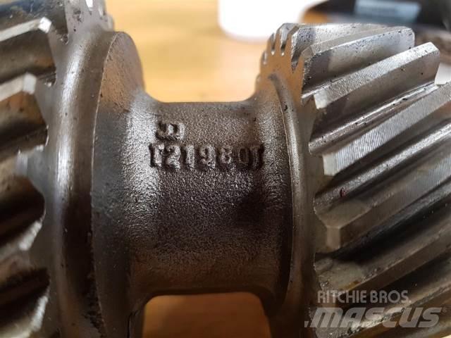 John Deere 2040 傳動裝置