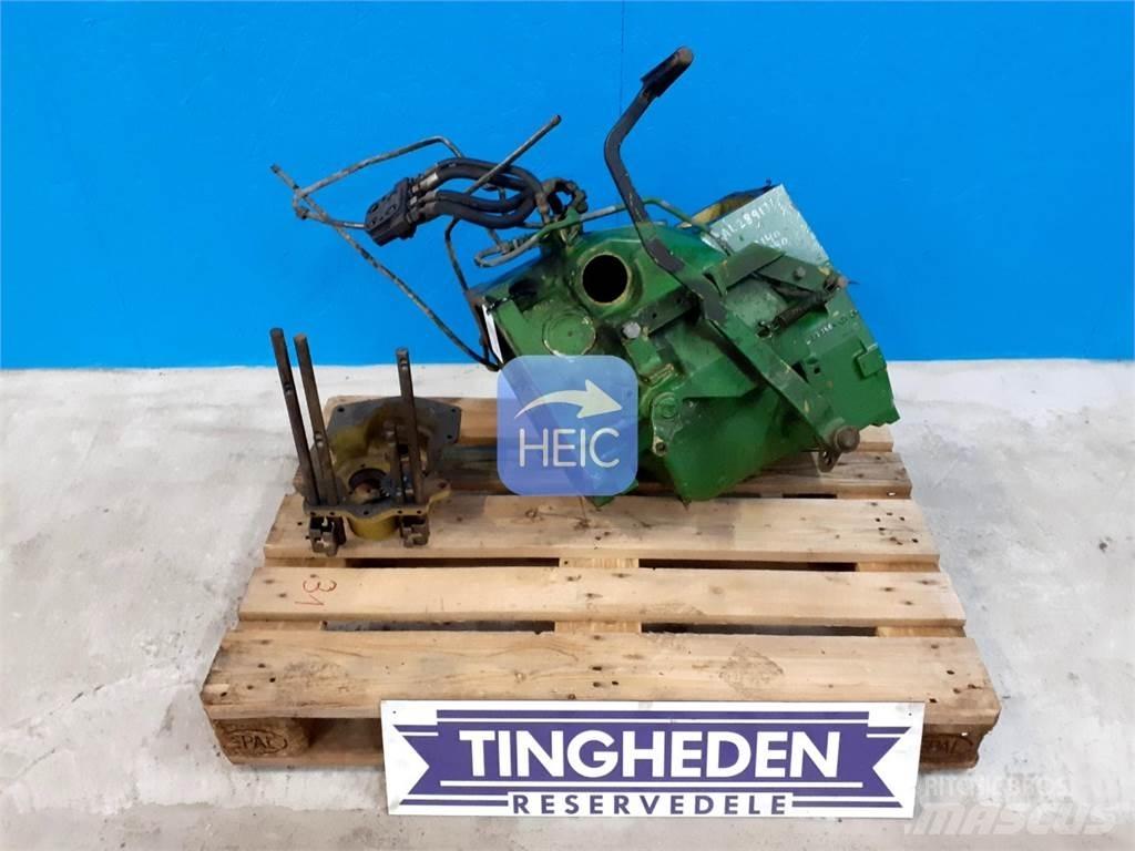 John Deere 2040 傳動裝置