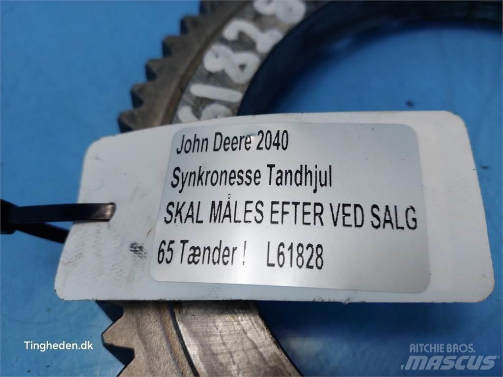 John Deere 2040 傳動裝置