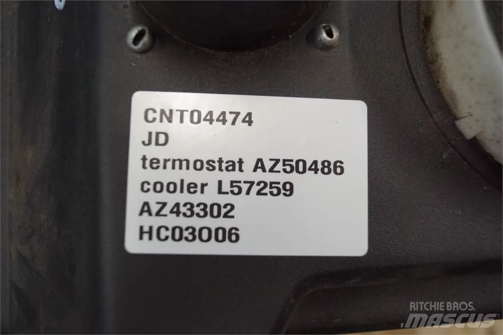 John Deere 2054 駕駛室與內部