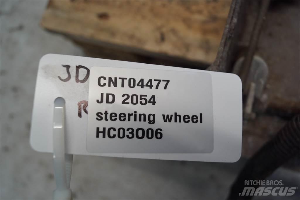 John Deere 2054 駕駛室與內部