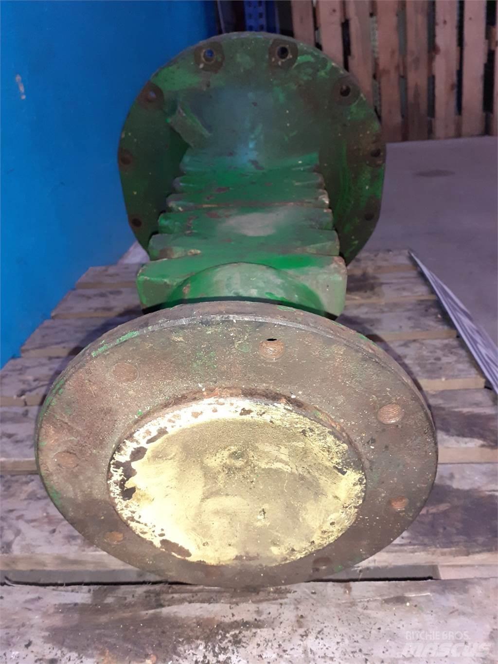 John Deere 2120 其他曳引機配件