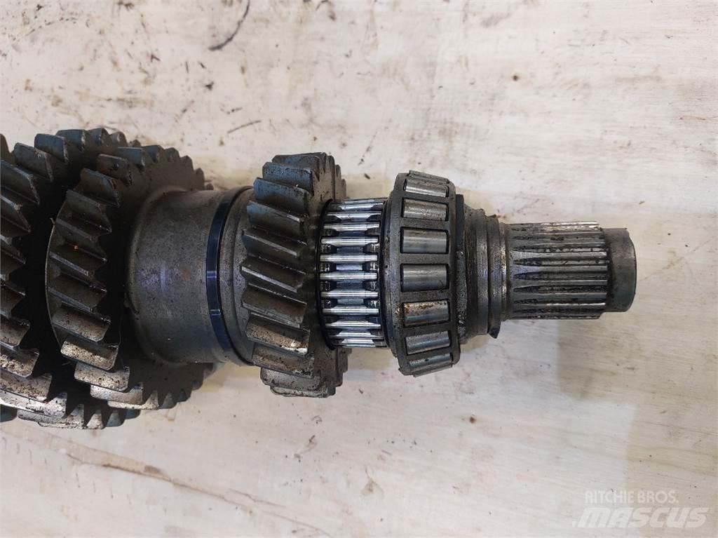 John Deere 2140 傳動裝置