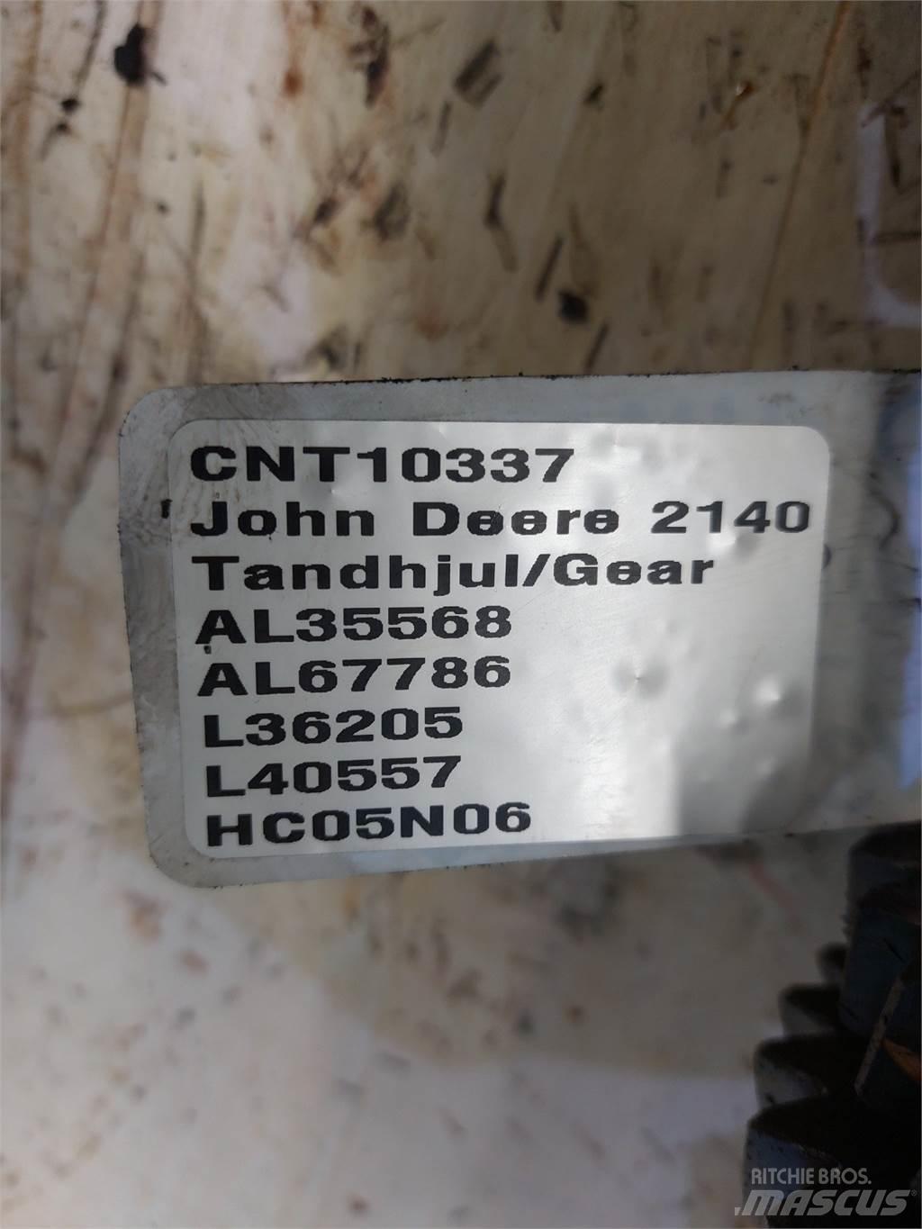 John Deere 2140 傳動裝置