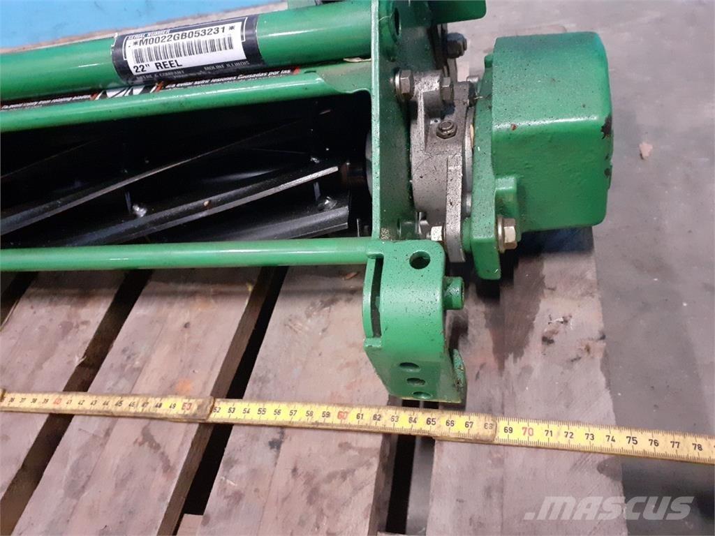 John Deere 2500 機器人割草機