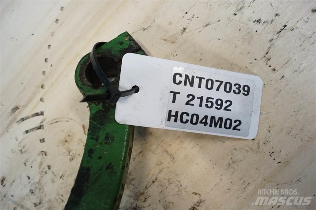 John Deere 302 駕駛室與內部