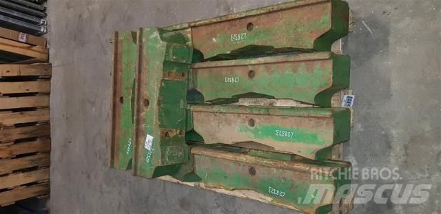 John Deere 3040 前配重塊