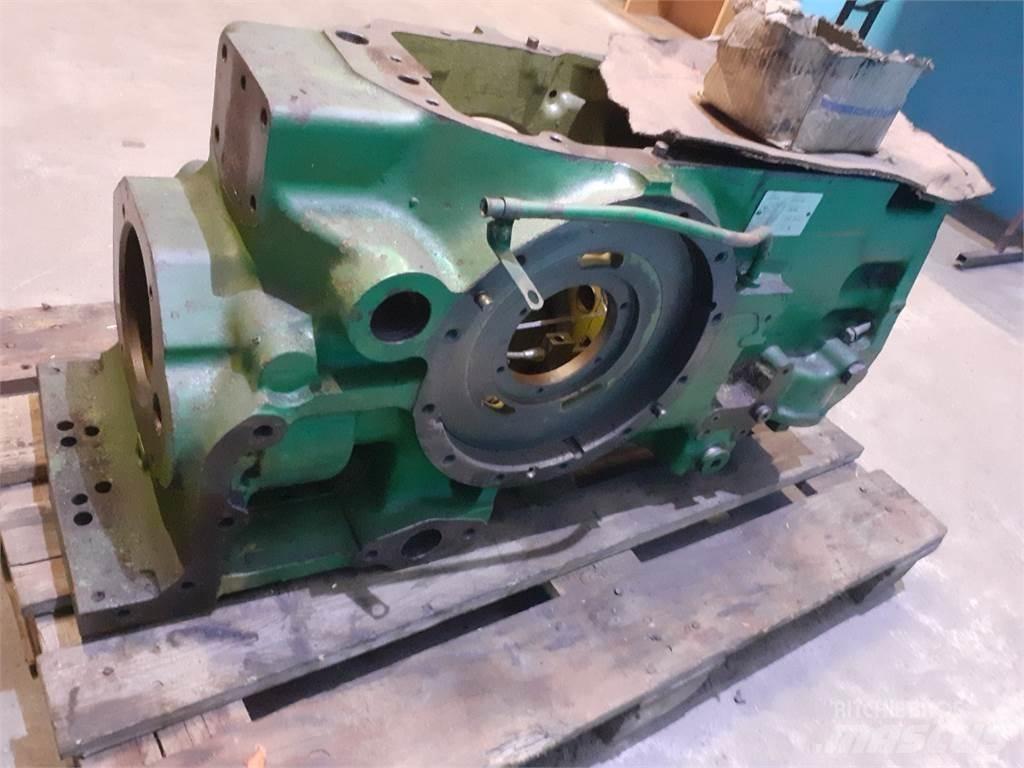 John Deere 3040 傳動裝置