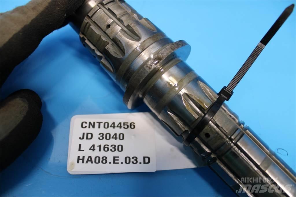 John Deere 3040 傳動裝置