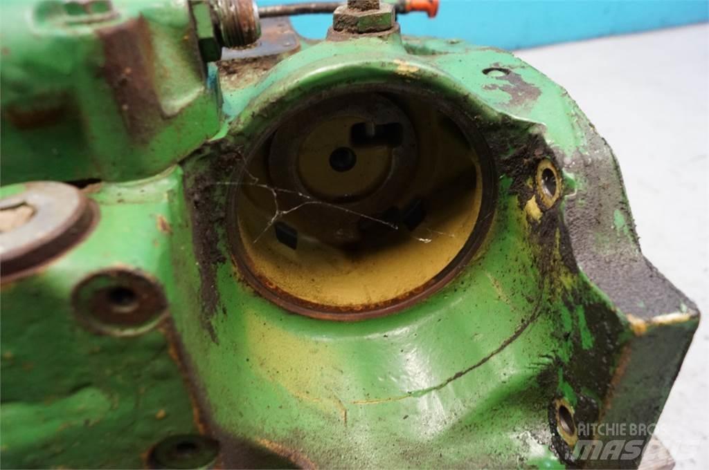 John Deere 3040 傳動裝置