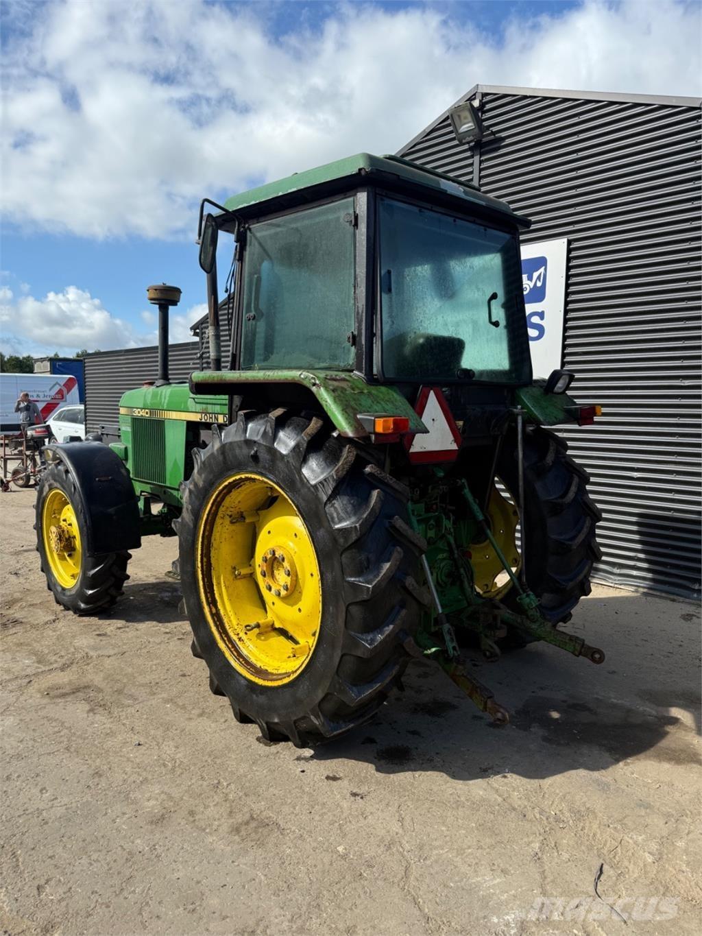 John Deere 3040 曳引機
