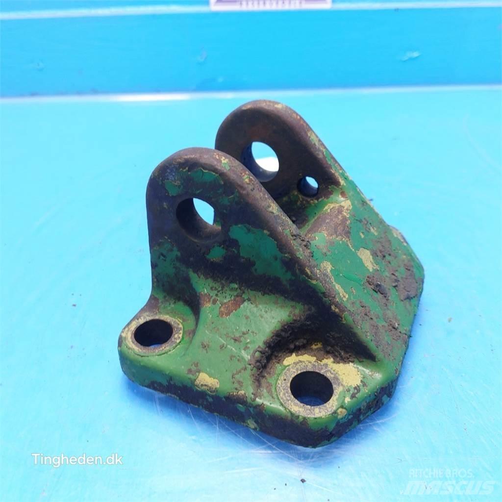 John Deere 3140 其他曳引機配件