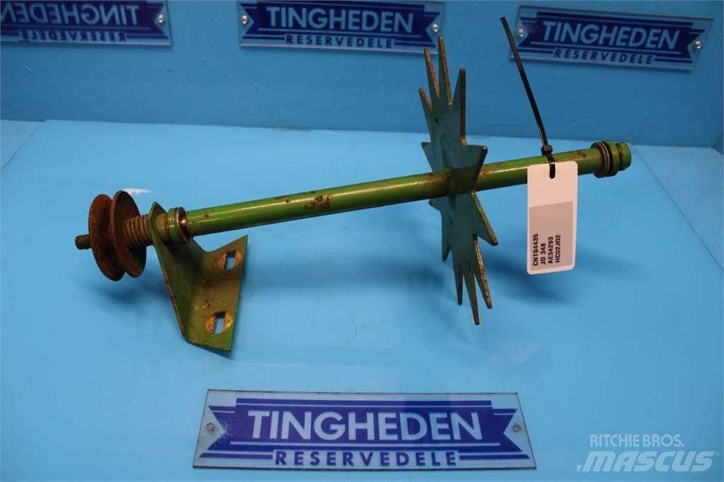John Deere 348 貨物鉗車