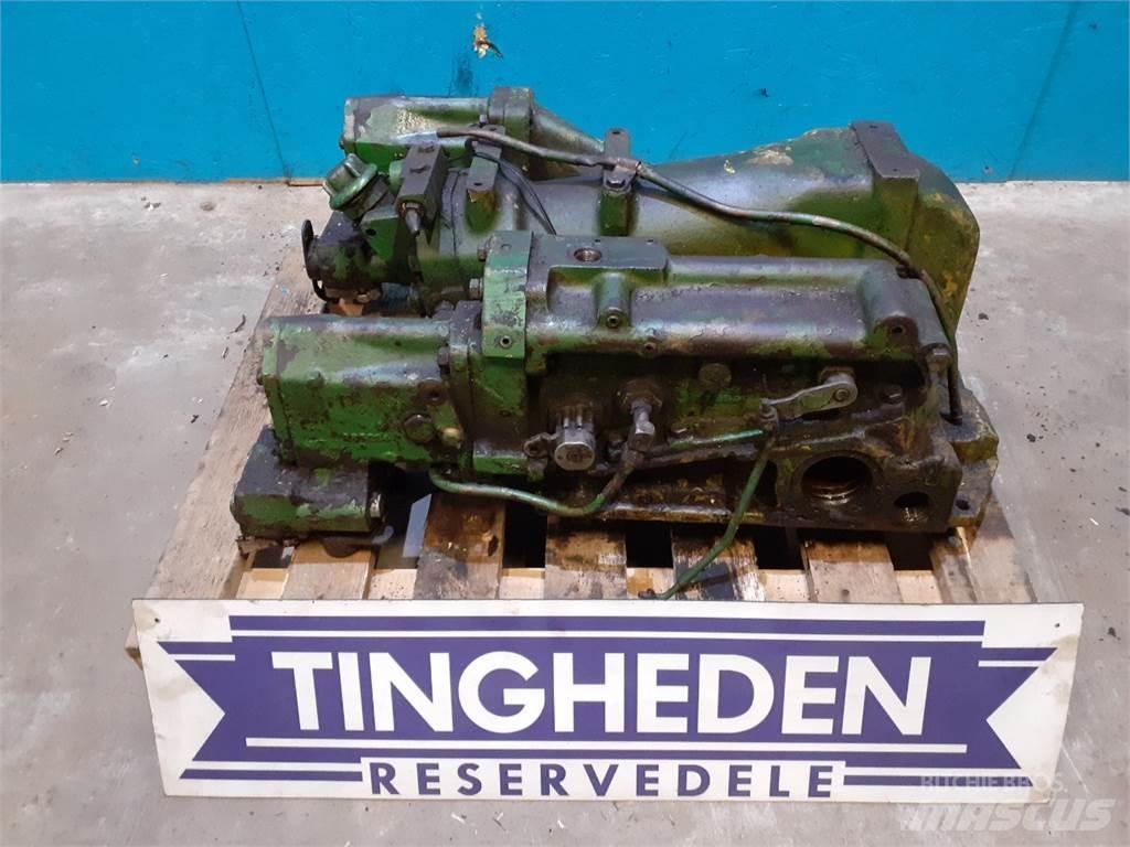 John Deere 4040 傳動裝置