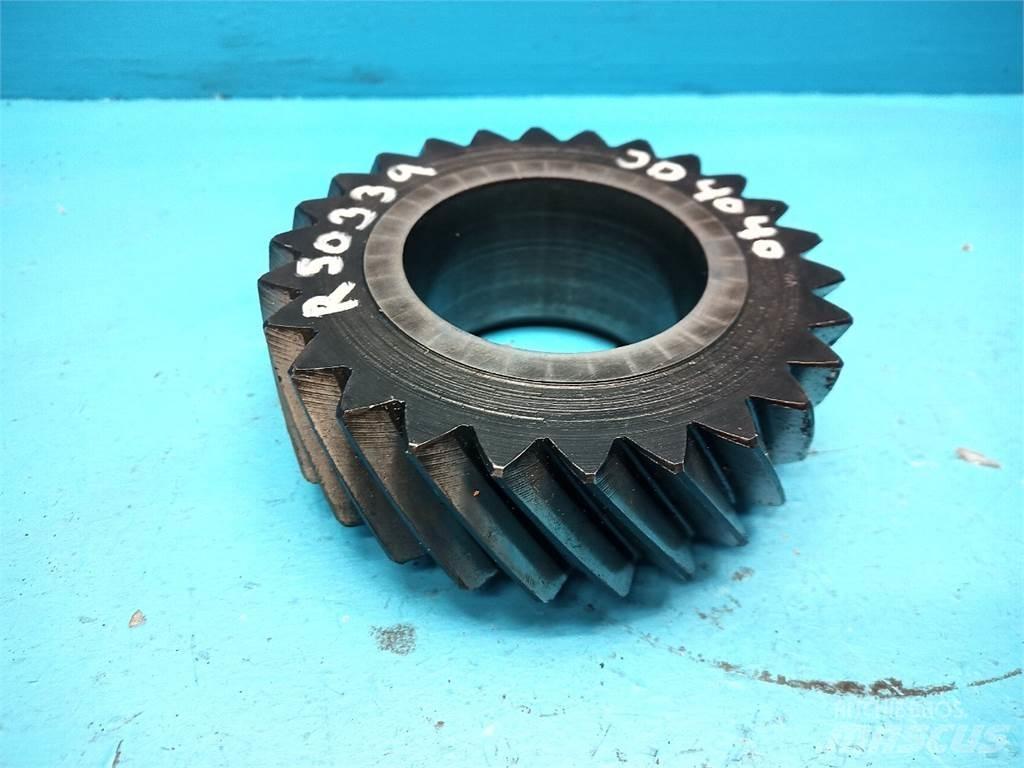 John Deere 4040 傳動裝置