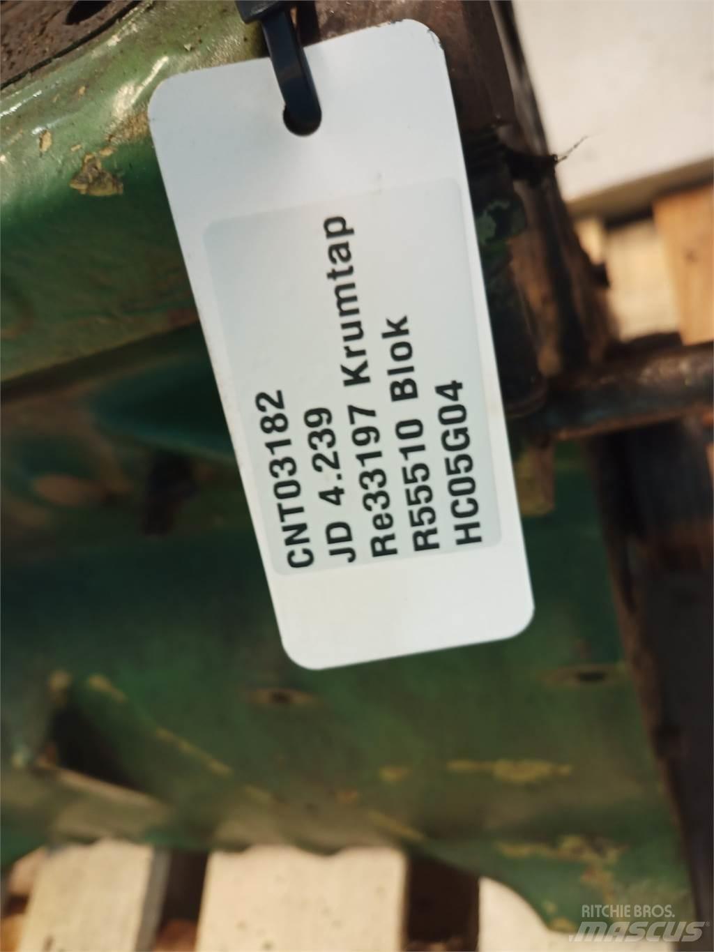 John Deere 4239 引擎/發動機
