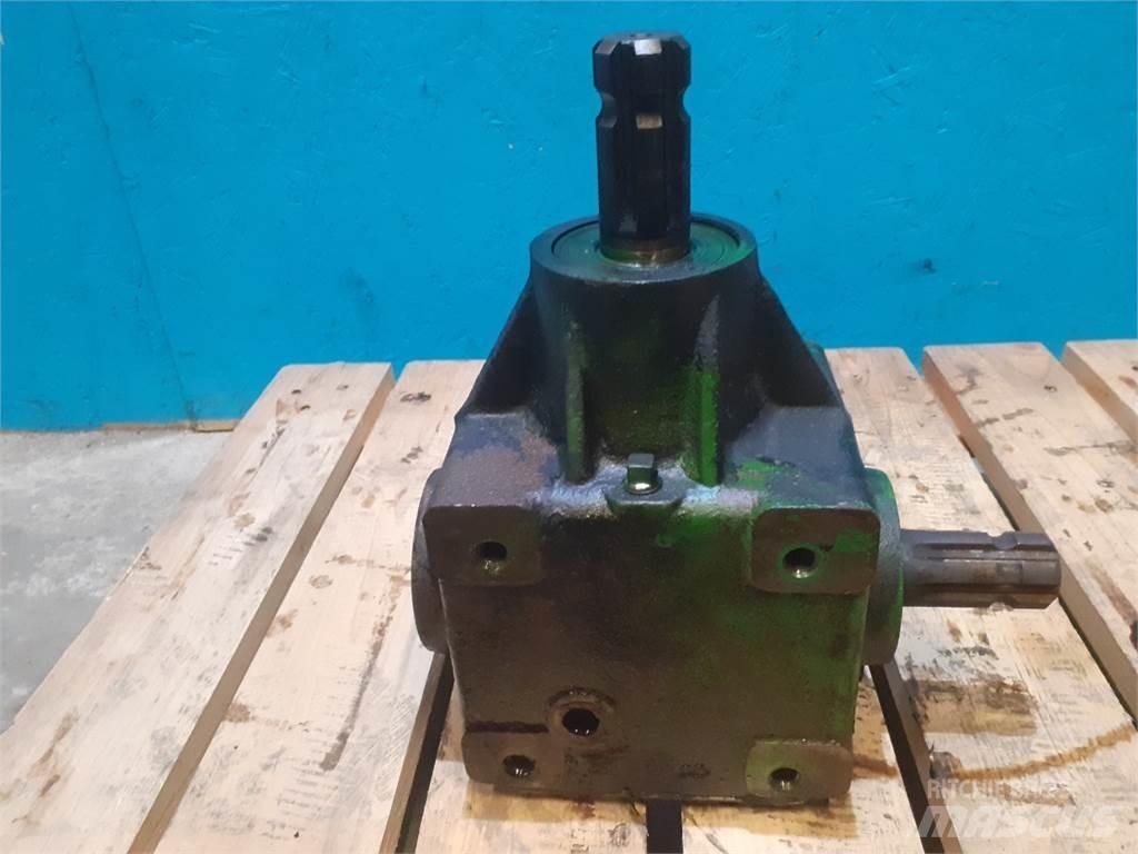 John Deere 550 傳動裝置