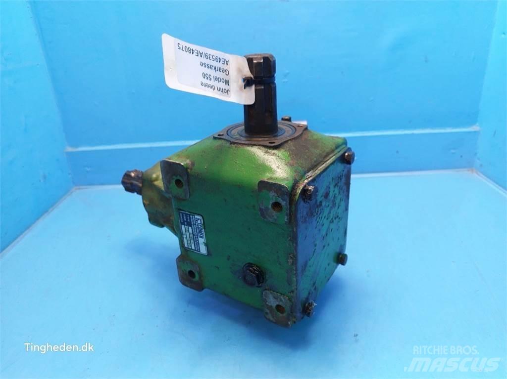 John Deere 550 傳動裝置
