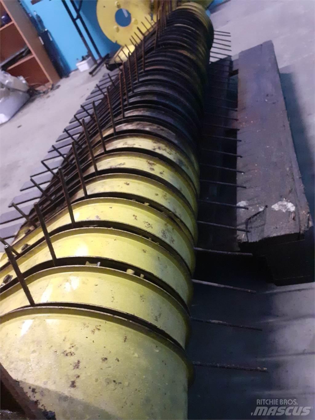 John Deere 590 其他農業機械