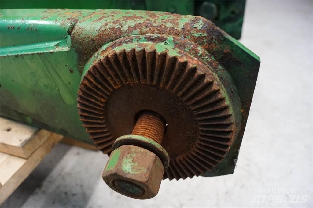 John Deere 590 其他農業機械