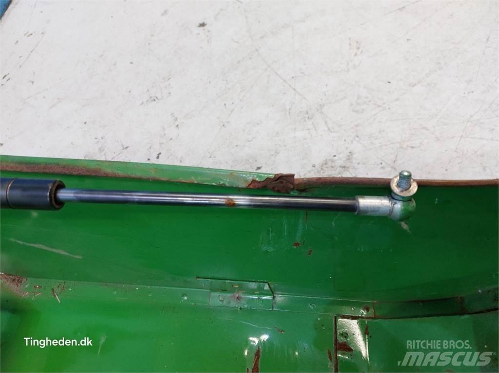 John Deere 590 篩分機