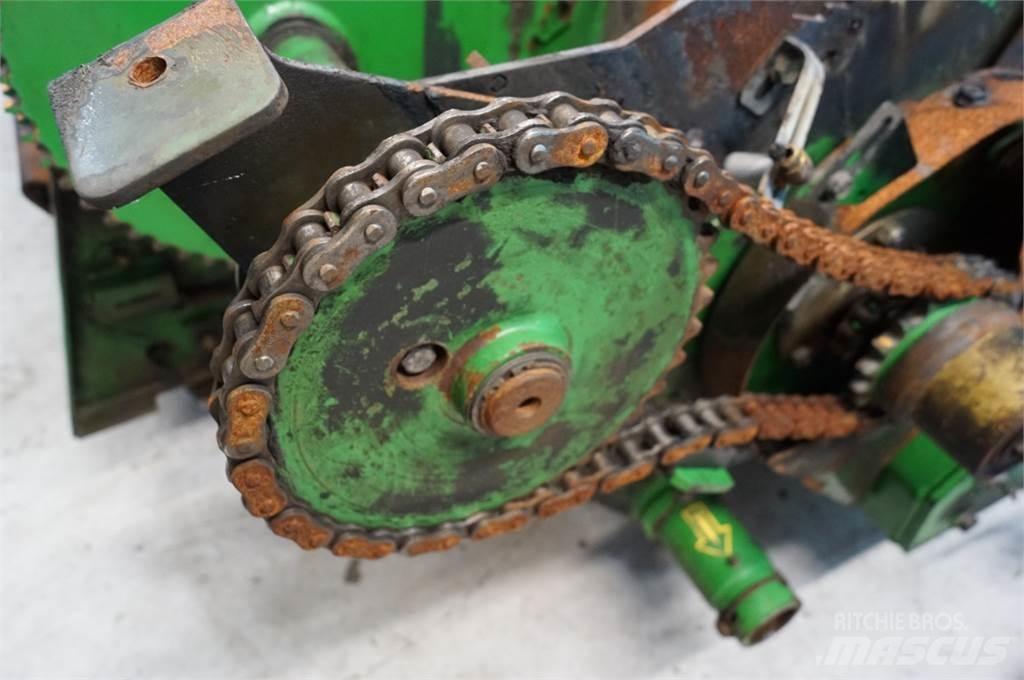John Deere 592 其他農業機械