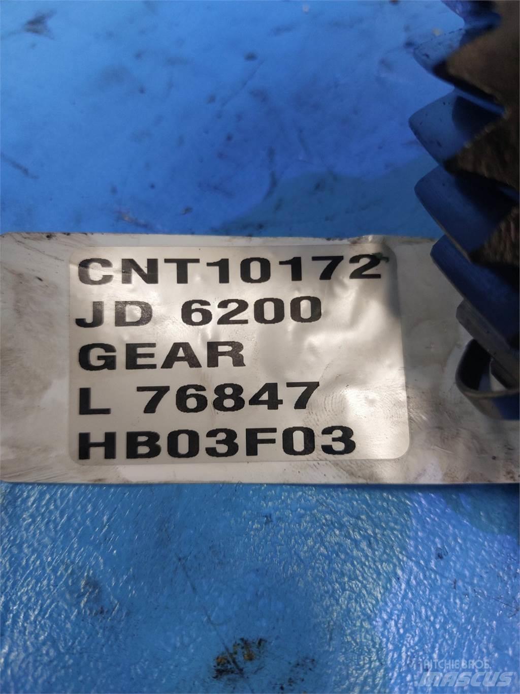 John Deere 6200 傳動裝置