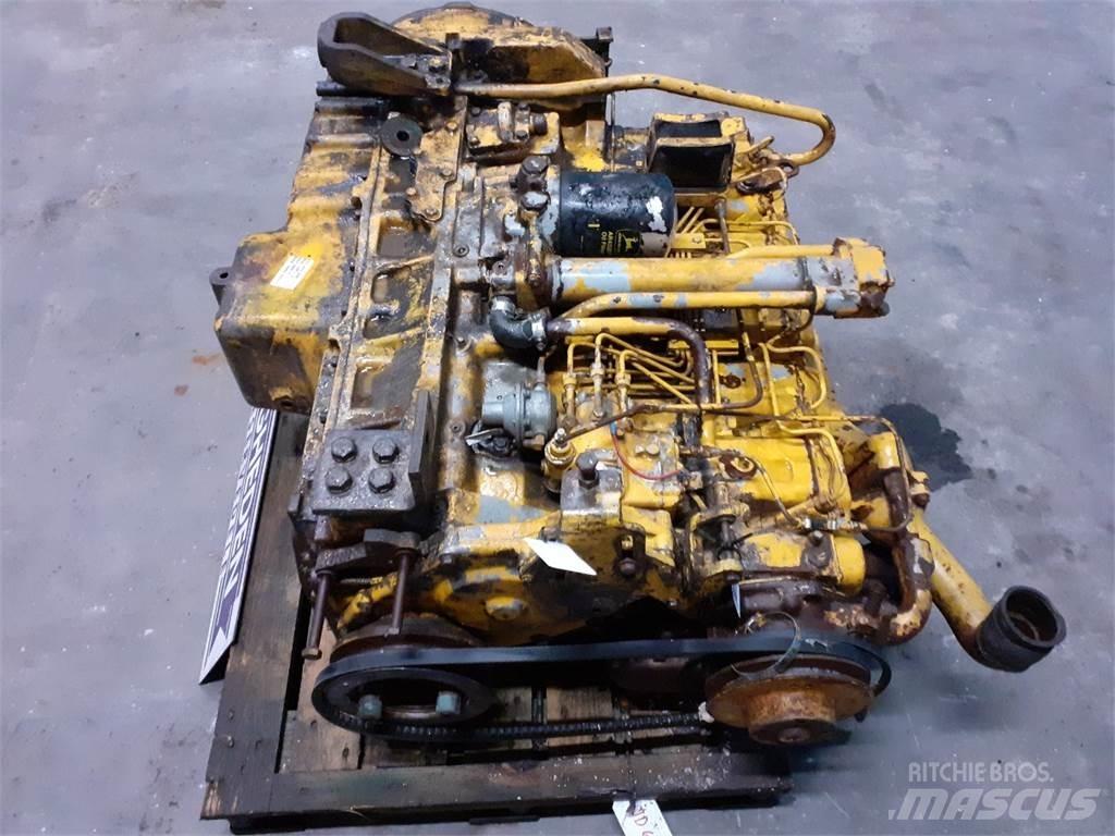 John Deere 644B 引擎/發動機