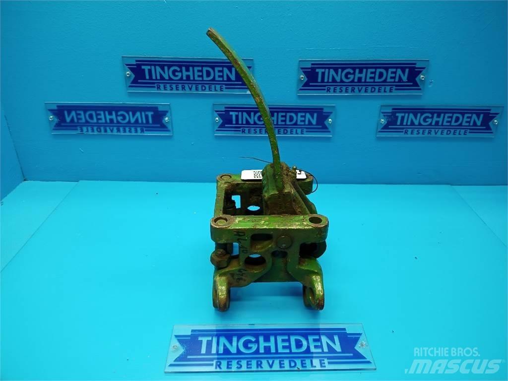 John Deere 710 其他曳引機配件