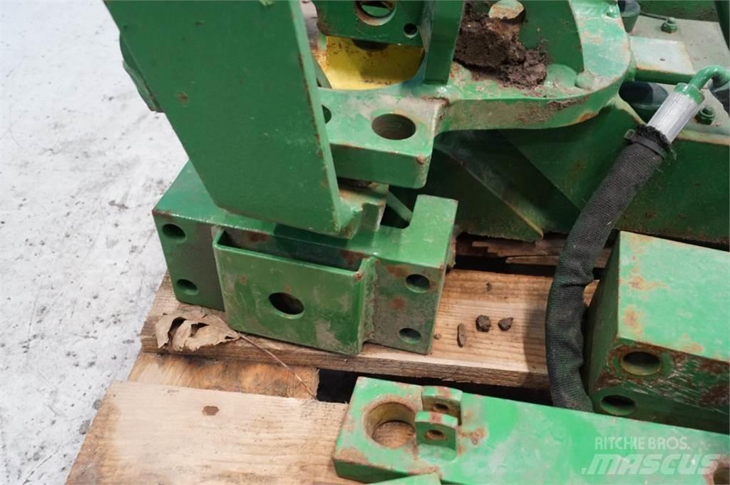 John Deere 8235R 其他曳引機配件