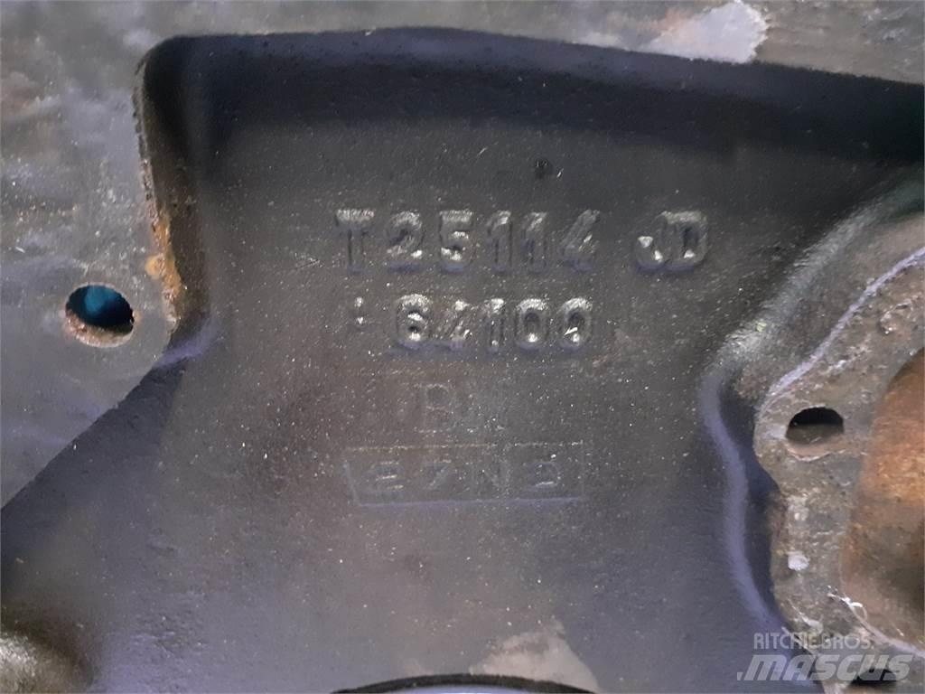 John Deere 935 引擎/發動機