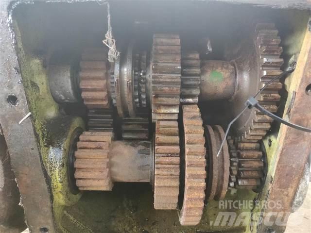 John Deere 942 傳動裝置