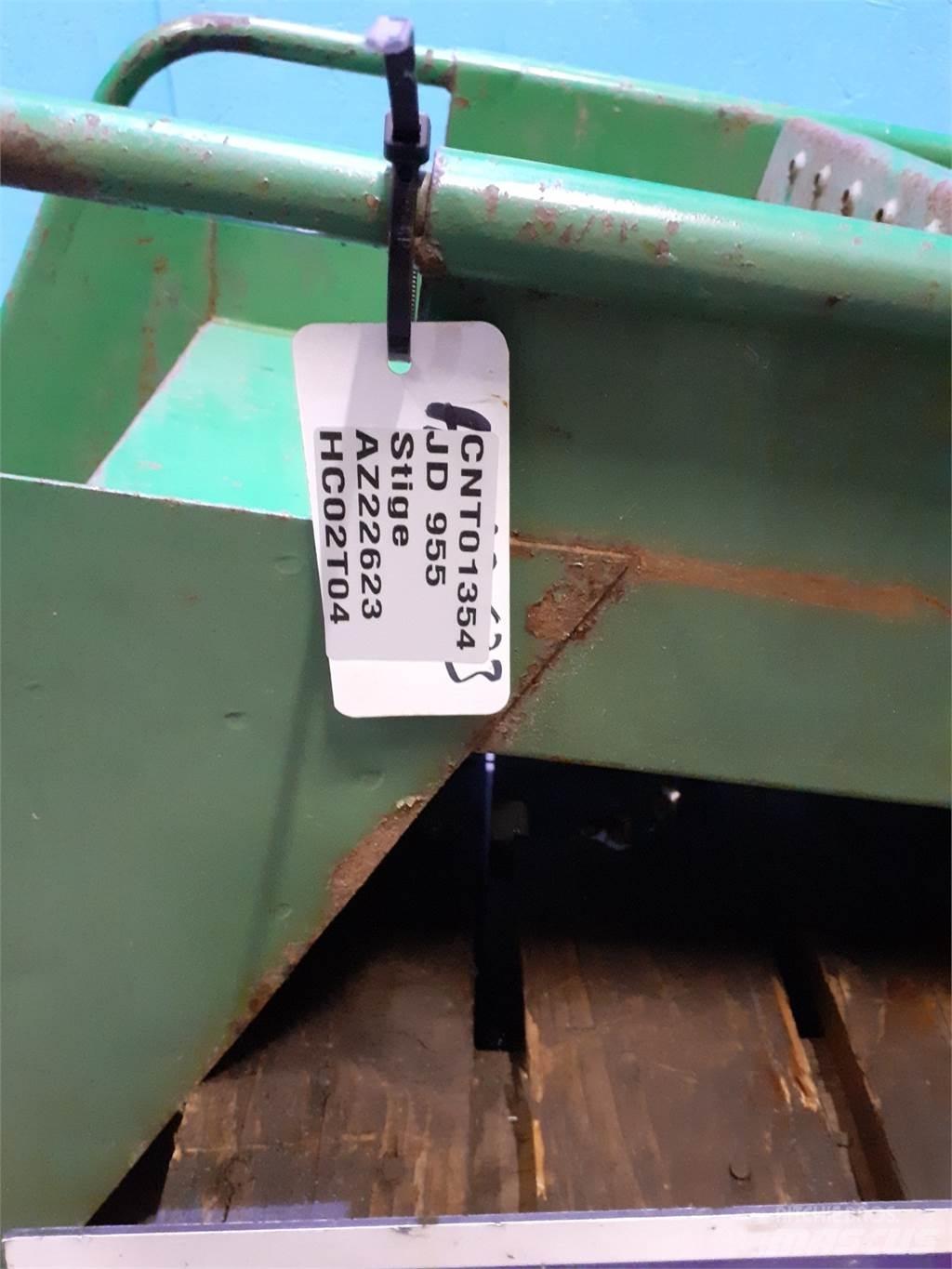 John Deere 955 駕駛室與內部