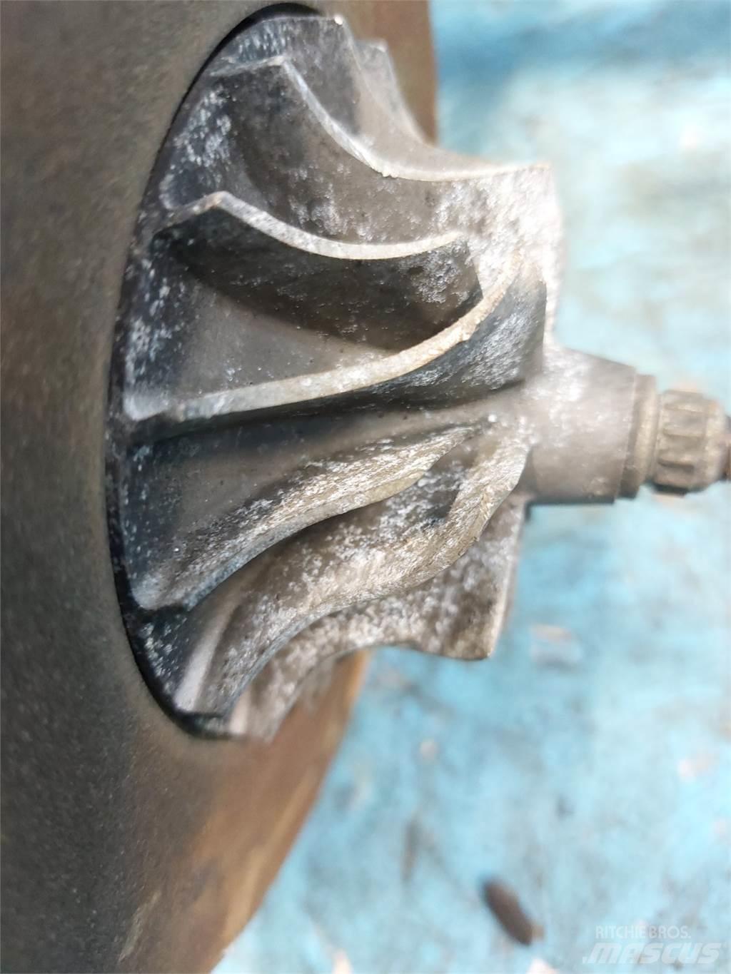 John Deere 955 引擎/發動機