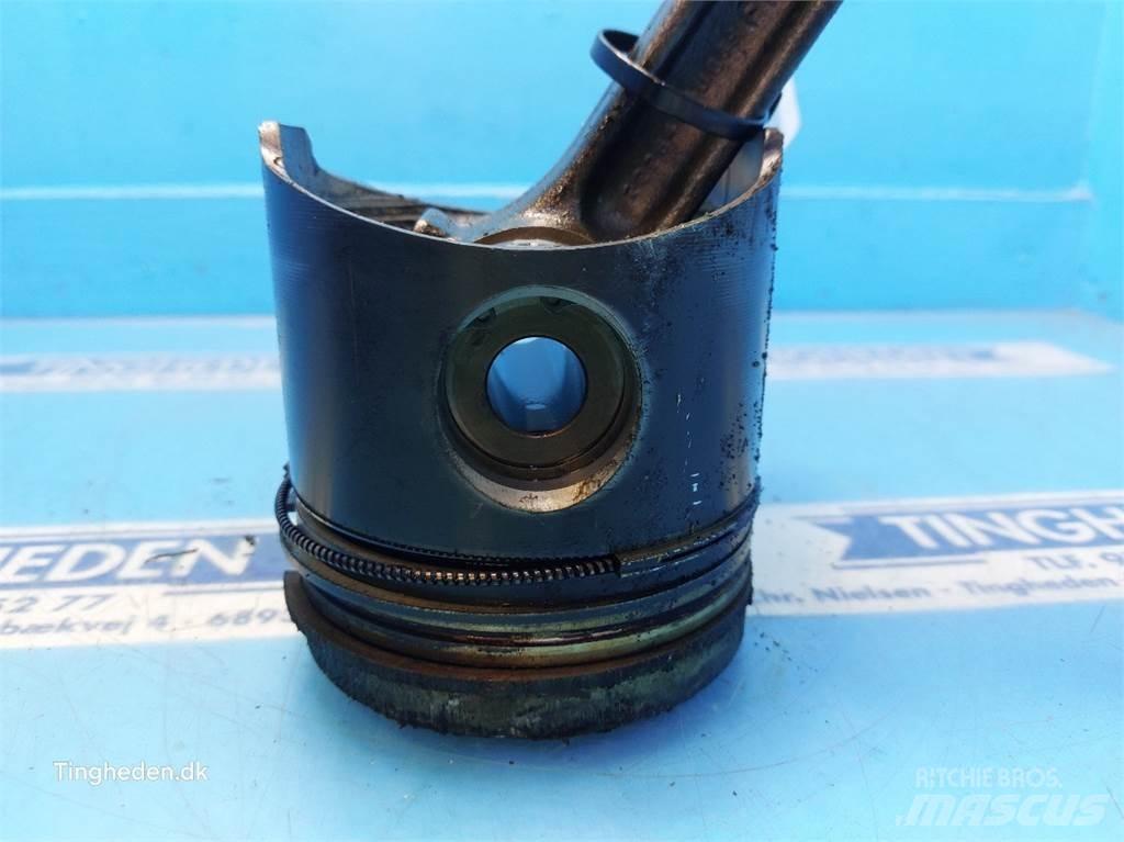 John Deere 955 引擎/發動機