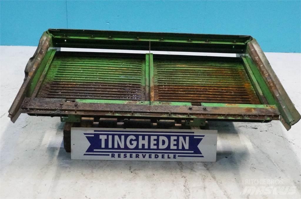 John Deere 9780 砂鹽撒布機