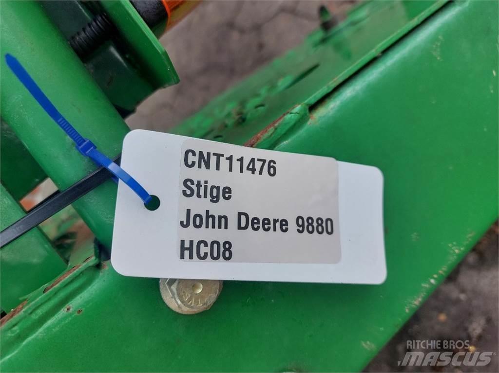 John Deere 9880 駕駛室與內部