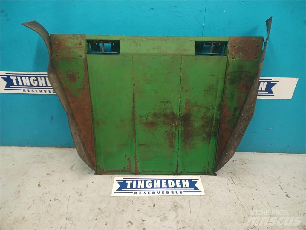 John Deere CTS 砂鹽撒布機