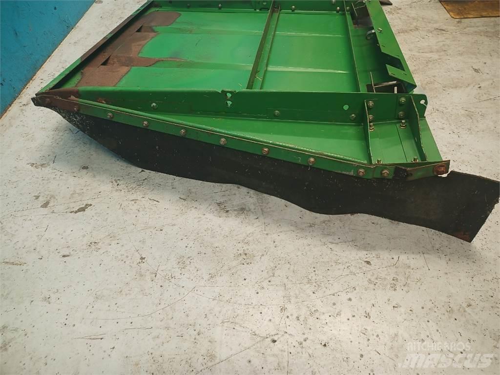 John Deere CTS 砂鹽撒布機