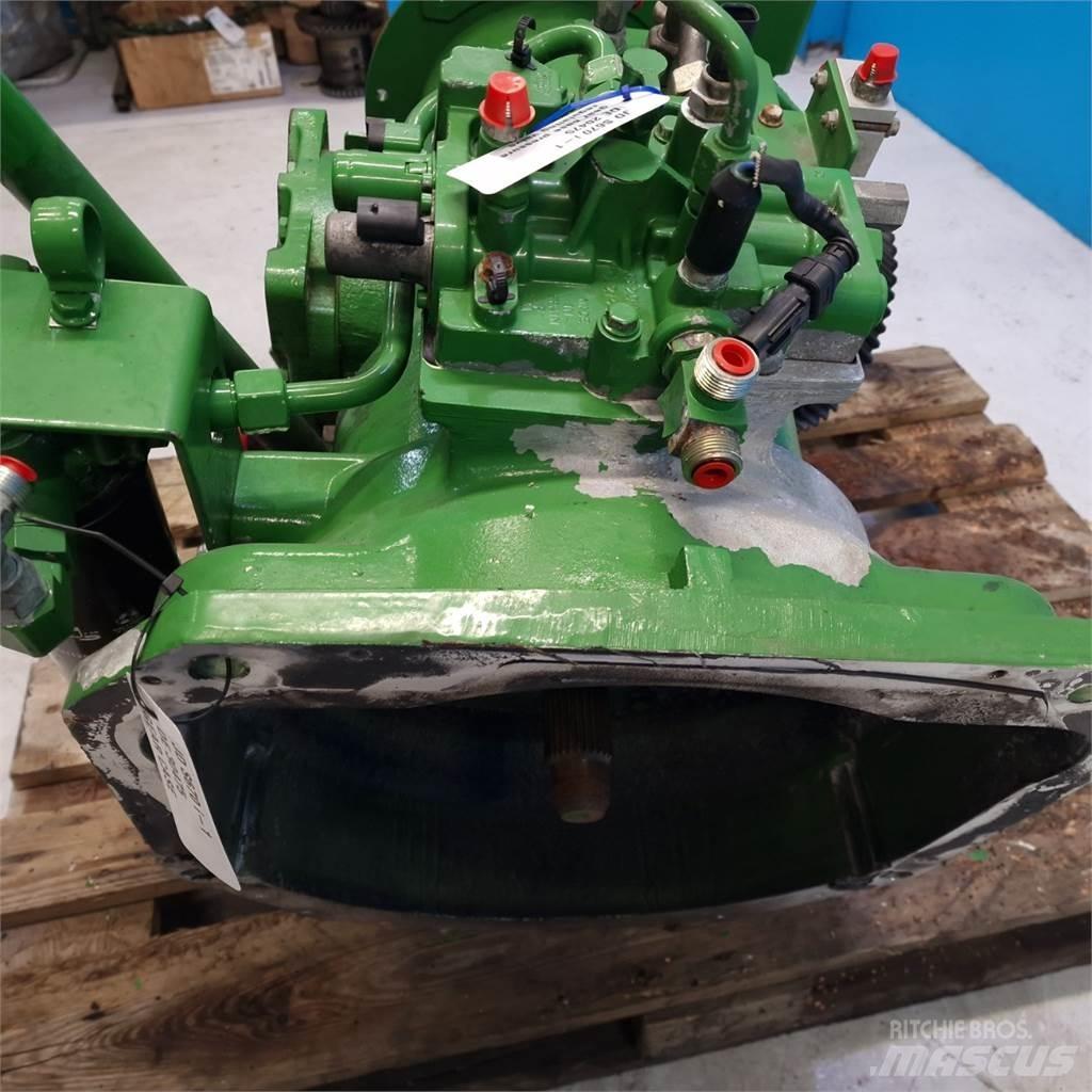 John Deere S670 傳動裝置