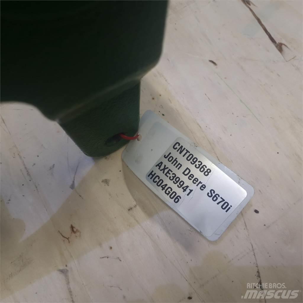 John Deere S670 其他農業機械